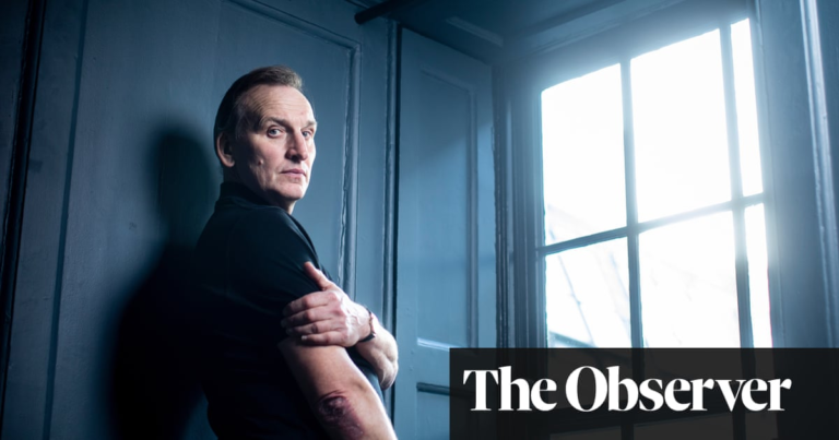 Huge decline of working class people in the arts reflects fall in wider society - The Guardian