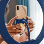 How does sharing news on social media affect us? - Medical News Today