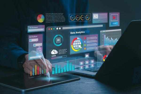 Artificial intelligence in digital marketing with automation and analytics tools.